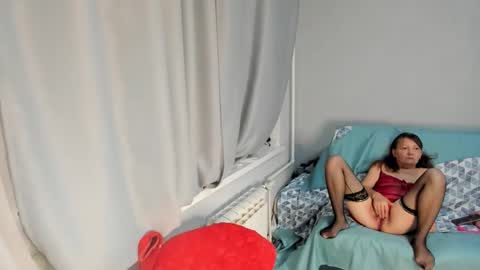 Elis online show from October 3, 11:18 am