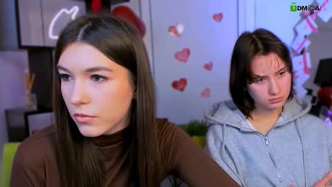 elis_sunny online show from February 11, 12:20 pm