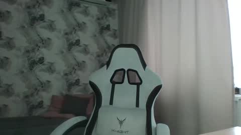 Aletta Oushen online show from February 23, 11:01 am