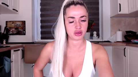 elisabeth_jason online show from January 27, 6:41 am