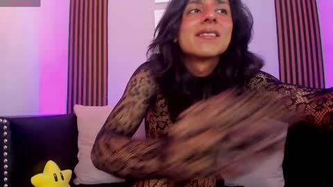 Elisa Sue online show from May 17, 3:16 am