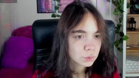 Snapshot of elise_noir chatting on October 25, 4:18 pm Elise online show from October 25, 4:18 pm