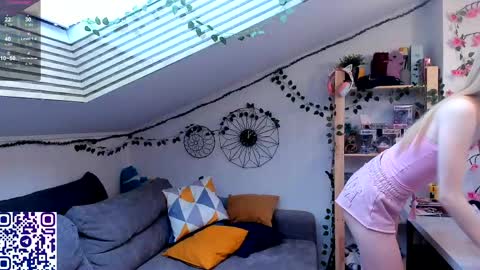 EliteEros online show from May 11, 12:12 pm