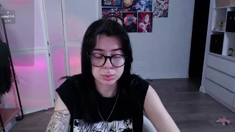 Ari online show from January 22, 1:31 am