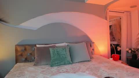 Eli online show from September 30, 8:19 pm