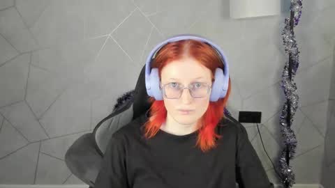 Elizabeth online show from January 14, 9:17 am