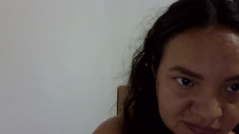 Snapshot of elizabeth_martinez_ chatting on October 23, 6:09 pm Elizabeth Martinez online show from October 23, 6:09 pm