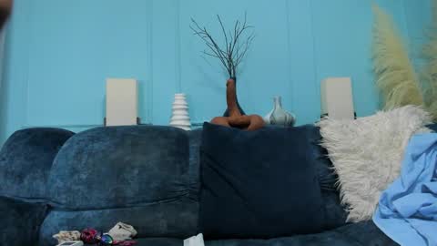 Snapshot of elizabeth_vonsweet chatting on February 26, 2:08 am Eli online show from February 26, 2:08 am