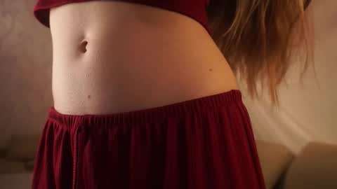 Elizabeth online show from October 24, 7:14 pm