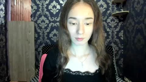 elizabethrice online show from December 8, 12:02 am