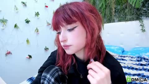 Eliza online show from April 10, 11:53 pm