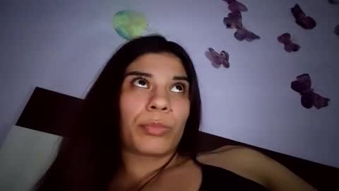 ella521985 online show from April 23, 6:31 pm