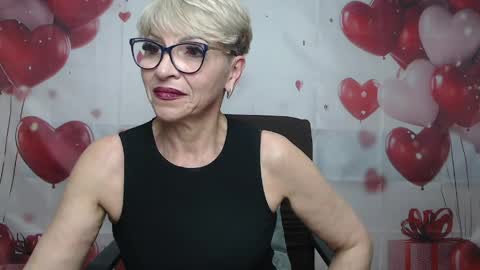 EllaBonito online show from May 17, 11:08 am