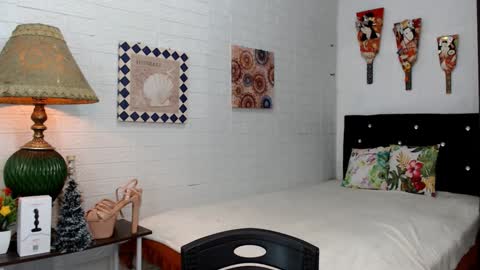 CINDERELLA online show from December 10, 8:08 am