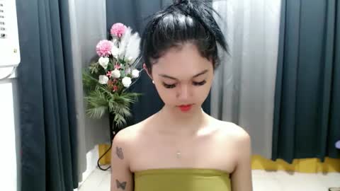 ELLA online show from June 5, 2:55 pm