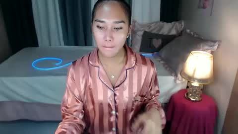 Sophia online show from May 23, 2:24 pm