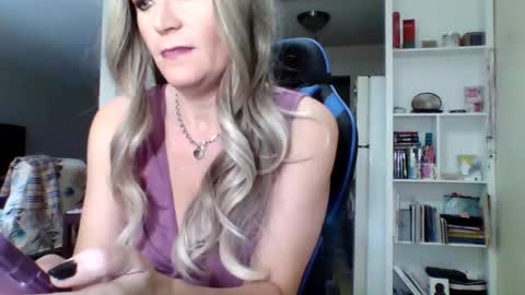 Elle online show from January 7, 4:23 pm