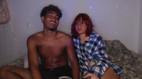 Snapshot of ellie_andy19 chatting on January 23, 4:52 am kev  dani online show from January 23, 4:52 am