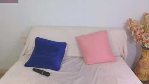 Ellie online show from November 13, 9:50 pm