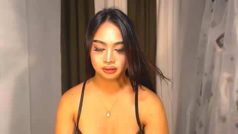 ellie online show from November 22, 4:38 pm