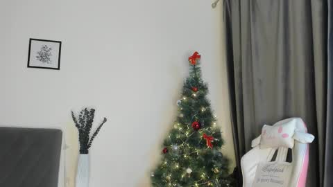 elliedi online show from January 15, 7:22 pm