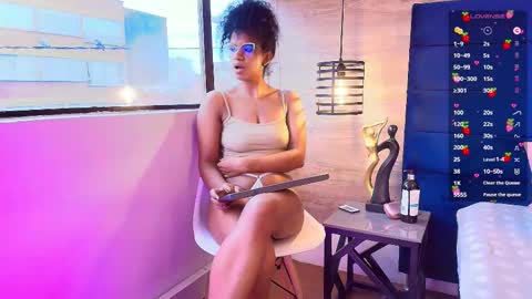 elliee_alves online show from February 20, 1:57 pm