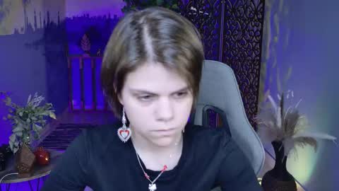 elliemurler online show from October 7, 9:05 am