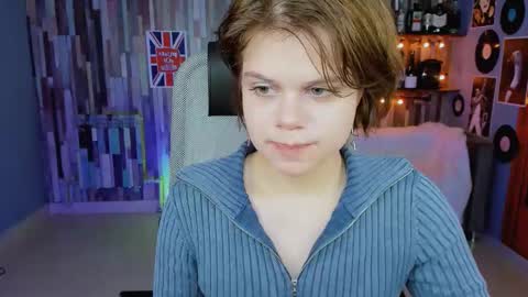 elliemurler online show from January 14, 1:30 pm