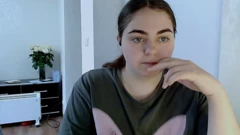 Ellie online show from April 28, 6:50 am