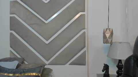 elliotvolkov online show from July 23, 4:48 pm
