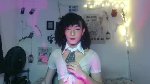  . online show from October 22, 10:11 pm