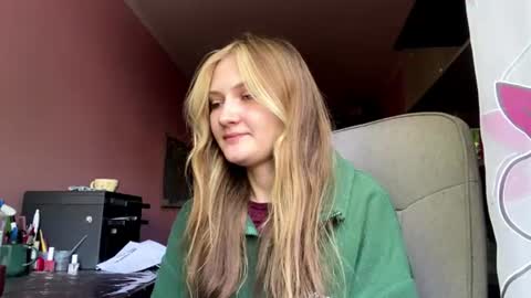 Jenny online show from June 17, 4:39 am