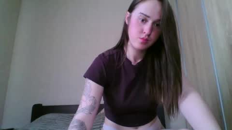 Eliza online show from May 5, 7:14 am