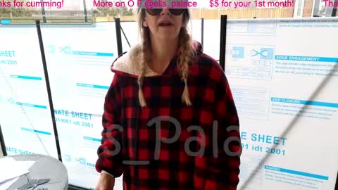 Ella Bella Bo Bella online show from March 29, 7:15 pm