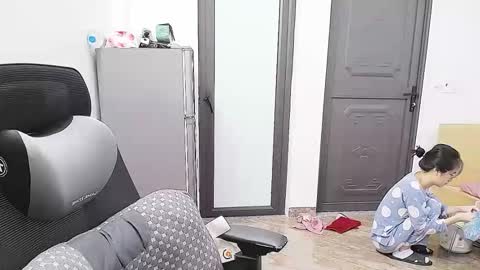 ellsa9x online show from September 10, 6:58 am