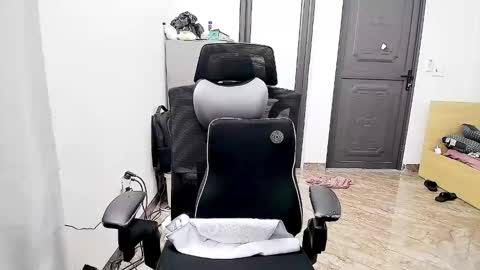 ellsa9x online show from February 23, 7:43 am