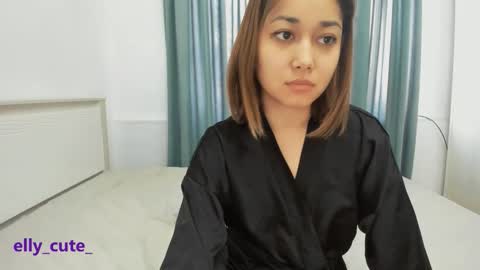 Elly Cute  online show from November 30, 3:35 am