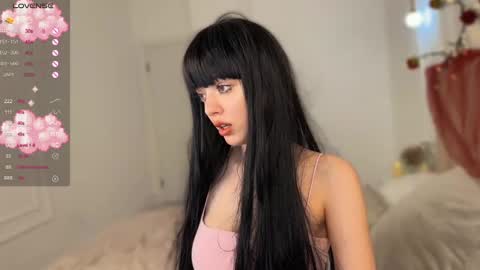 Elly online show from February 28, 5:26 pm