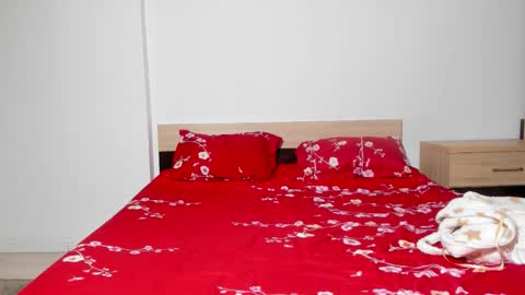 Snapshot of ellyslimdoll chatting on October 30, 1:50 am ellslimdoll online show from October 30, 1:50 am