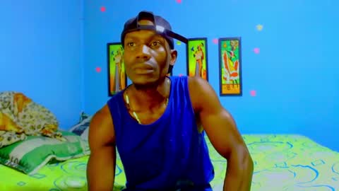 elmiltonnjakee online show from April 13, 12:59 am