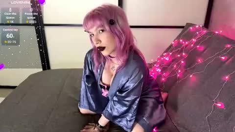 Pink online show from June 18, 2:22 pm
