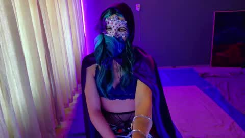 ElowenStarshade online show from September 9, 4:07 pm