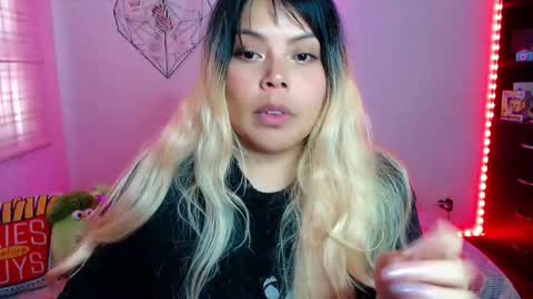 Ely online show from March 16, 10:47 pm