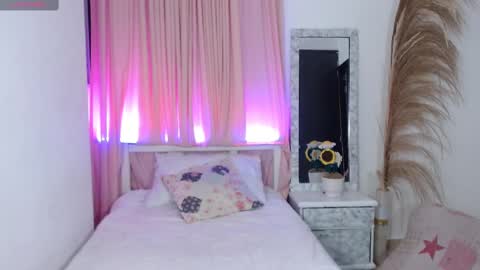 A N D R E A online show from February 27, 1:52 am