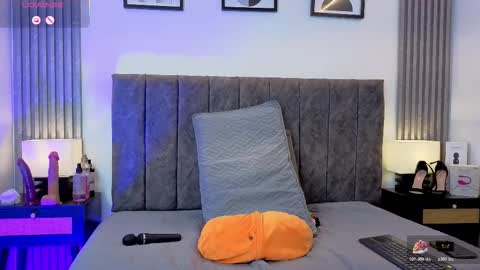 Ema online show from January 12, 11:01 pm