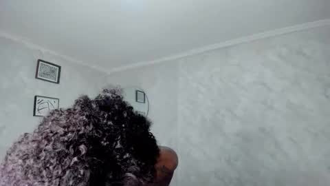 . online show from March 25, 12:12 pm