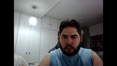 embarrassed_str8_3incher online show from May 6, 7:42 pm