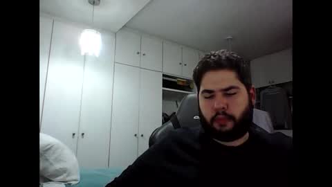 embarrassed_str8_3incher online show from May 19, 11:01 pm