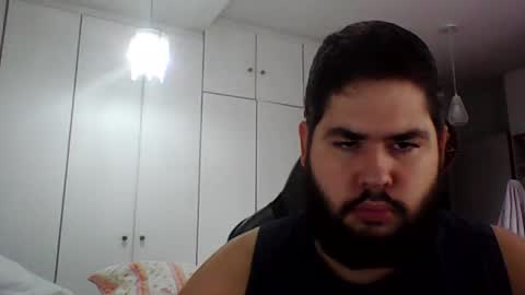 embarrassed_str8_3incher online show from July 30, 6:19 pm
