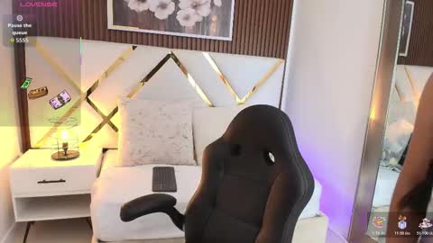 Emily  online show from December 17, 1:56 am